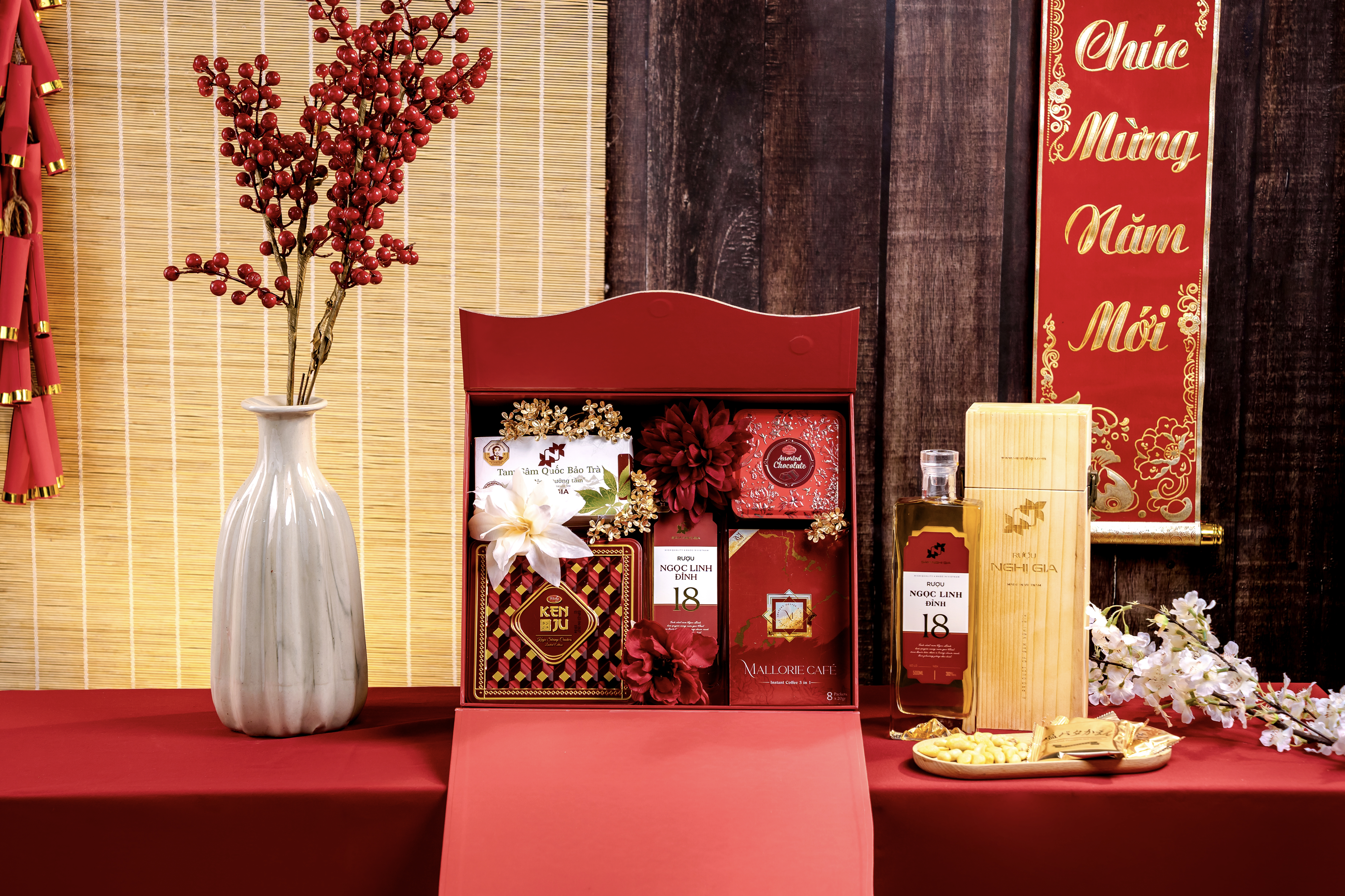 Set Quà Tết Sâm Ngọc Linh Bánh Kẹo SNG9