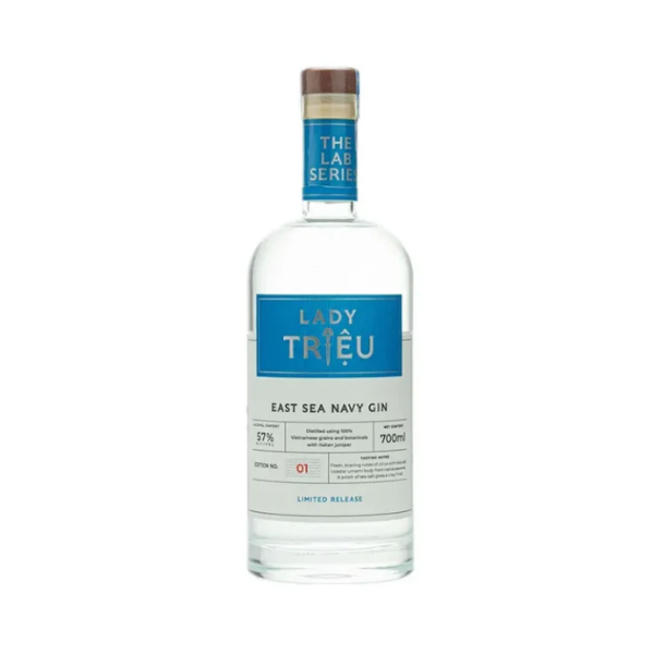 Rượu Gin Lady Triệu East Sea Navy 700ml (57%)